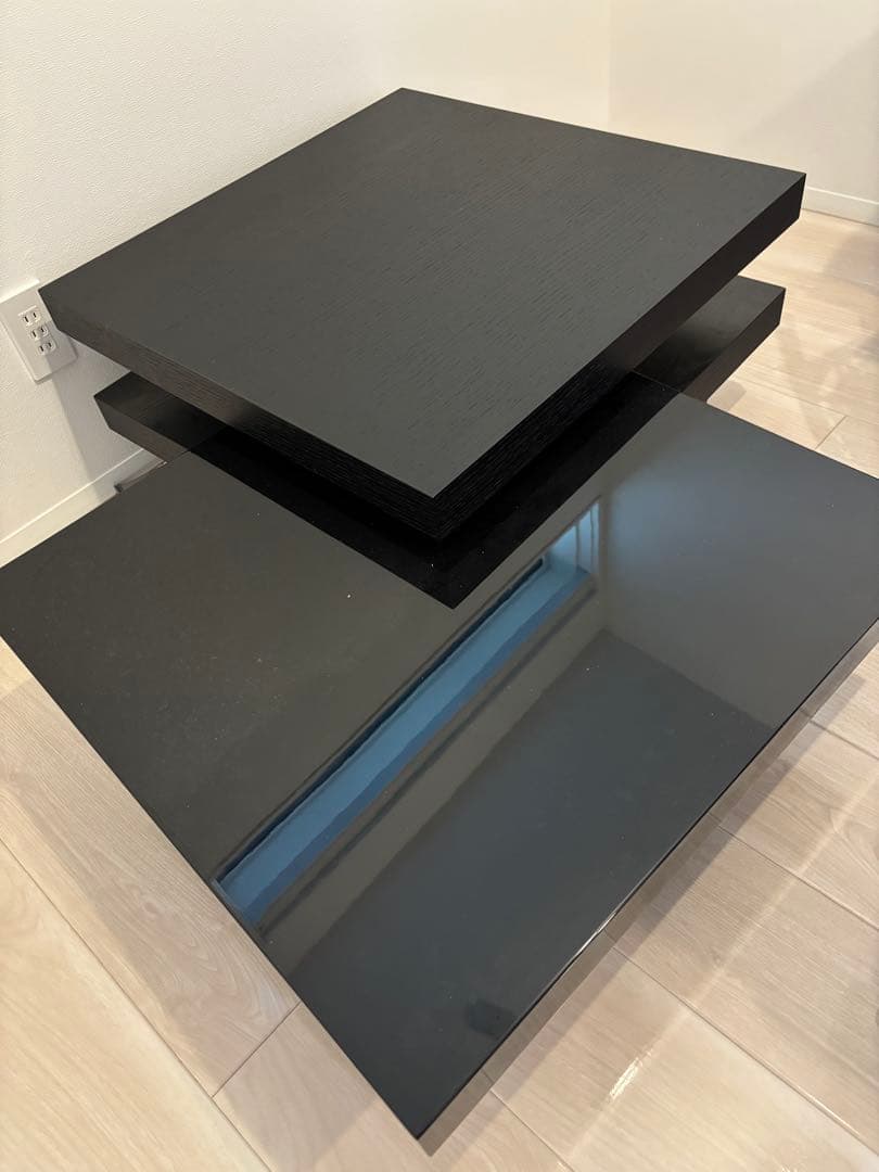 ブラックリビングテーブル