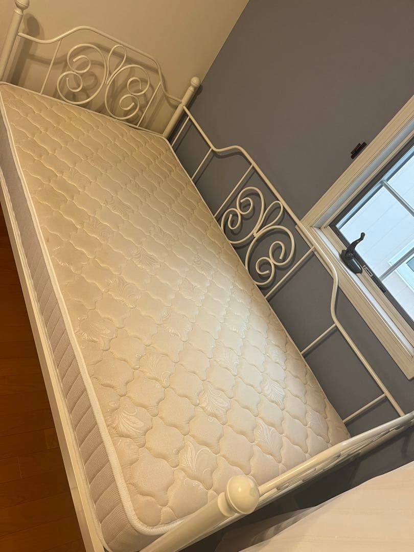 引き取り限定 ニトリ 姫ベッド ベッドフレーム 白