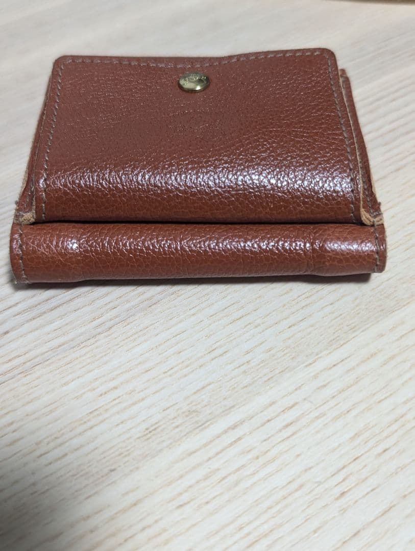 美品　ILBISONTE　イルビゾンテ　三つ折り財布