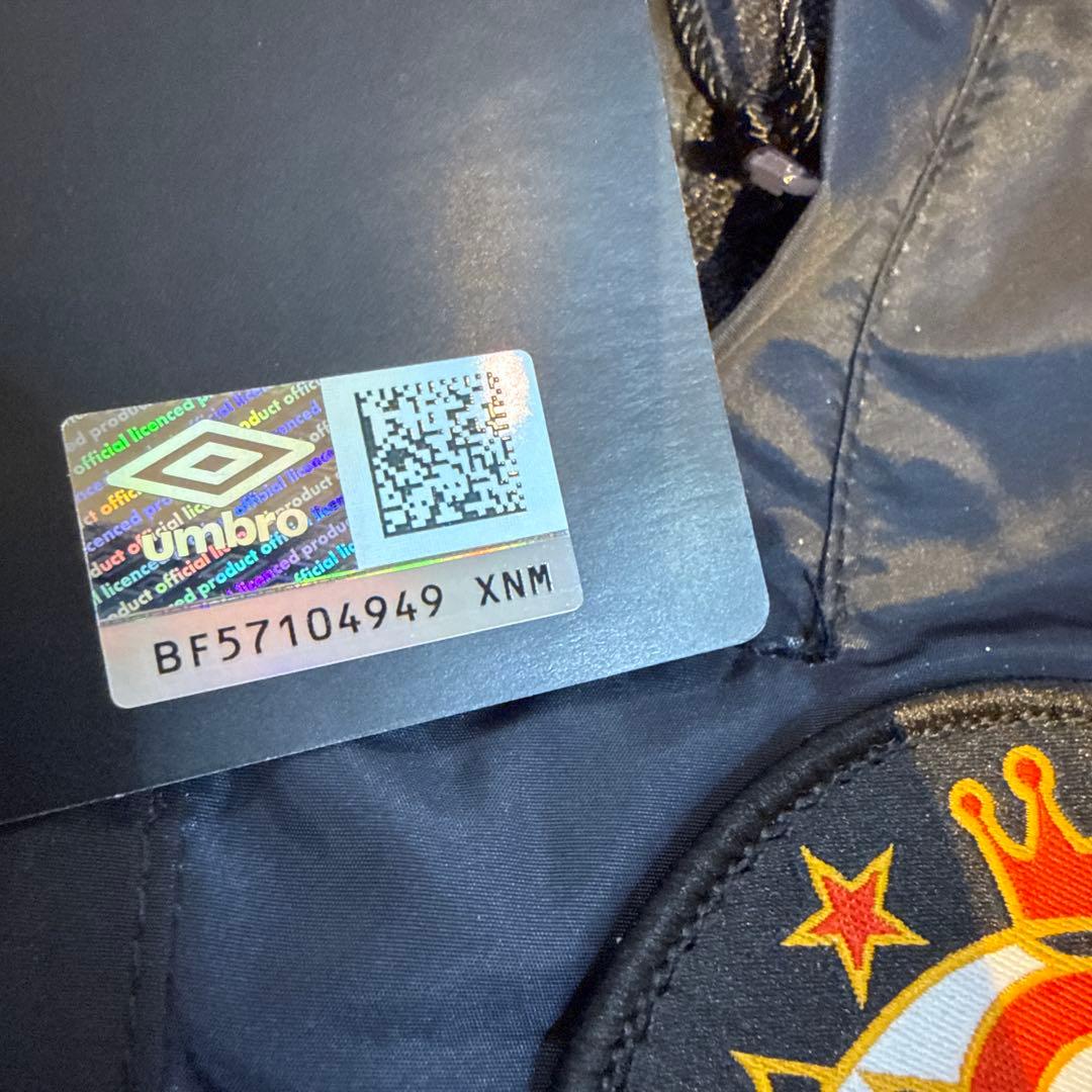 Supreme Umbro Gradient Track Jacketのみ