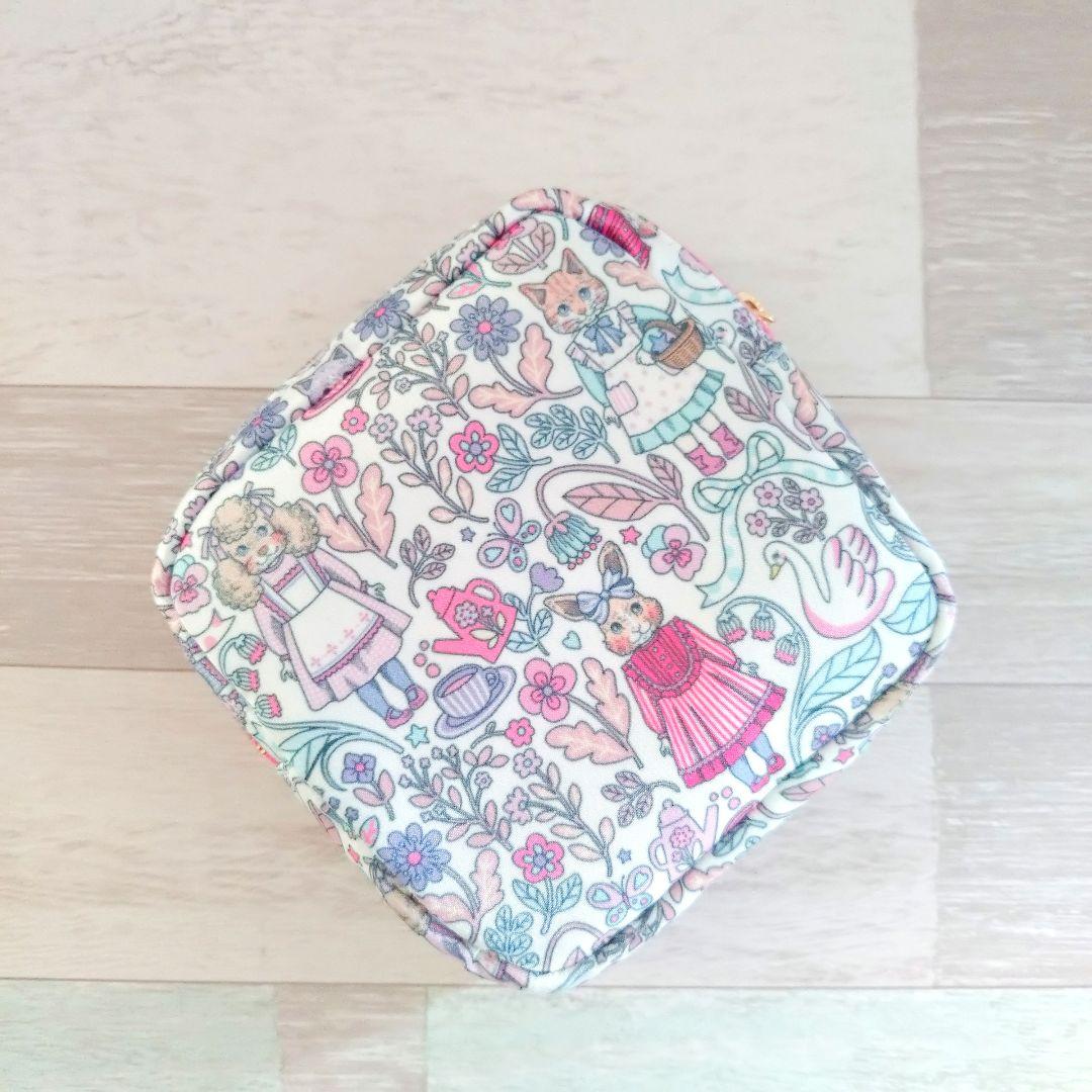 専用☆サテン生地バッグ＋ミニポーチ＆ズレてるかも？ポーチ☆ジョリーフルール