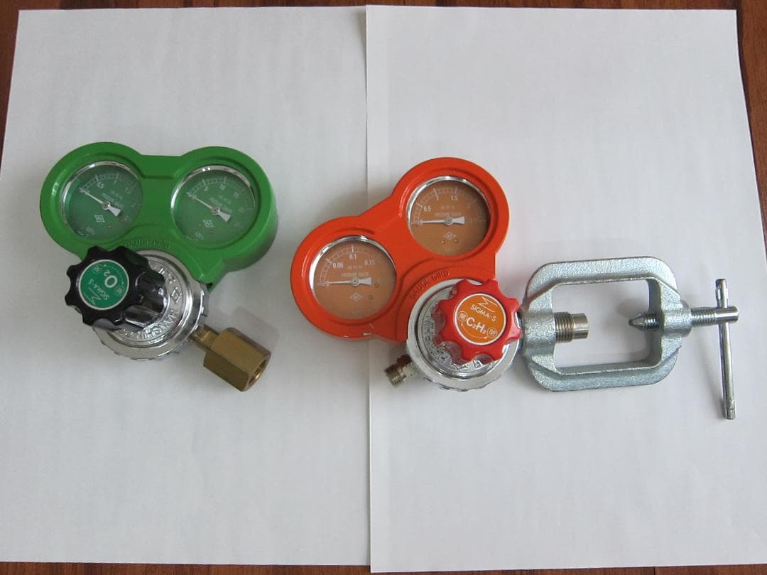 溶接溶断器用レギュレーター アセチレン＋ 酸素レギュレーターセット