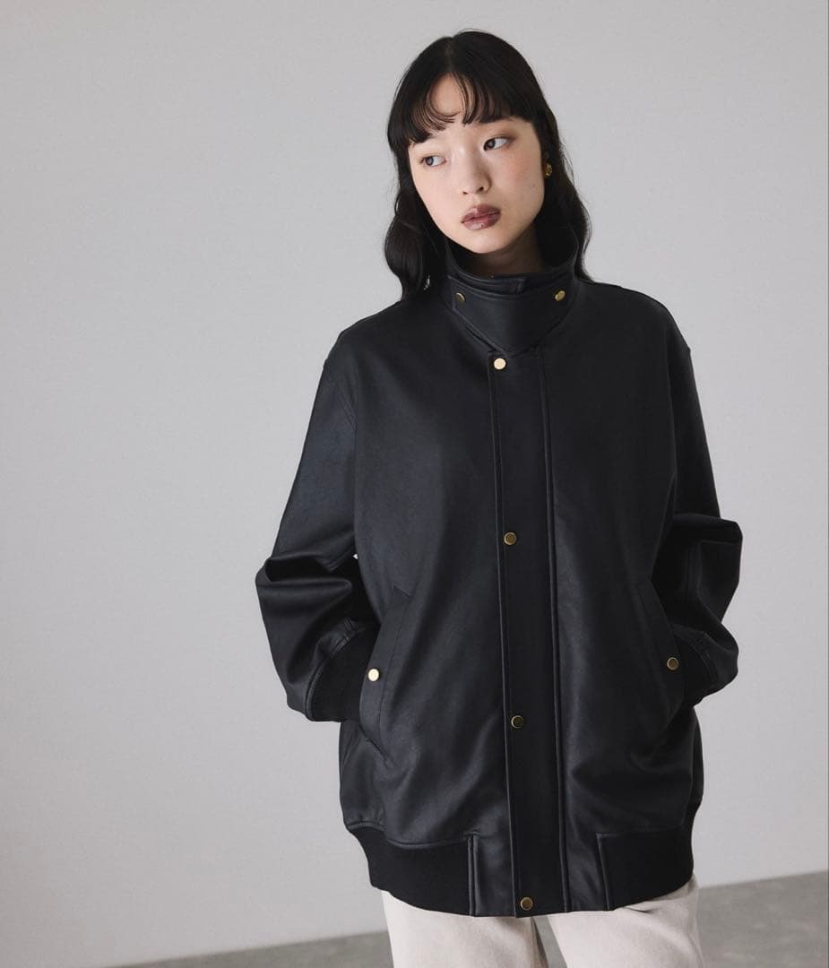 美品　アダムエロペ　シンセティックレザーフライトジャケット　黒