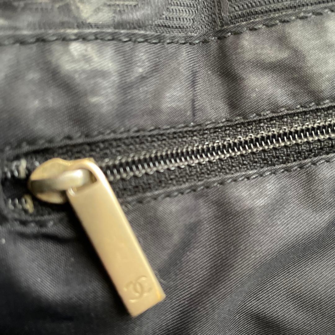 CHANEL ブラック トートバッグニュートラベルライントートMM 黒