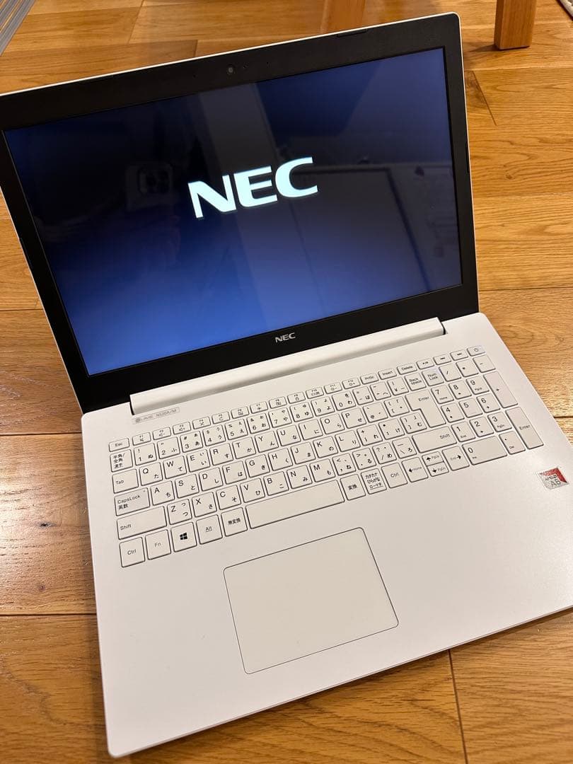 NEC LAVIE NS20A/M ホワイトノートPC ACアダプター付き