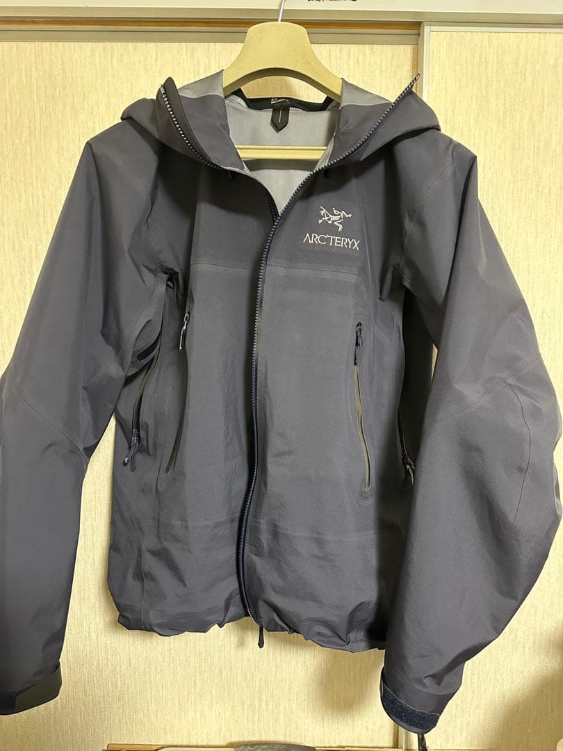 ジャケット・アウター ARC'TERYX BETA AR Stormhood JACKET S
