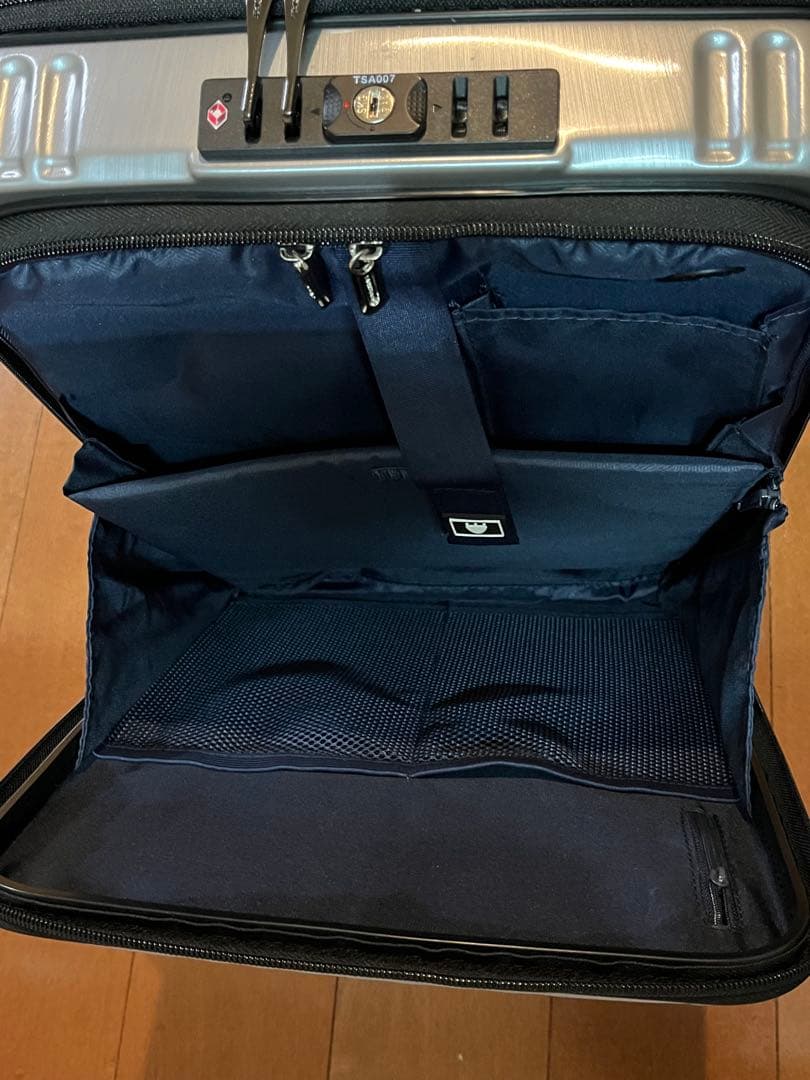 スーツケース キャリーケース BERMAS 35L シルバー TSA LOCK