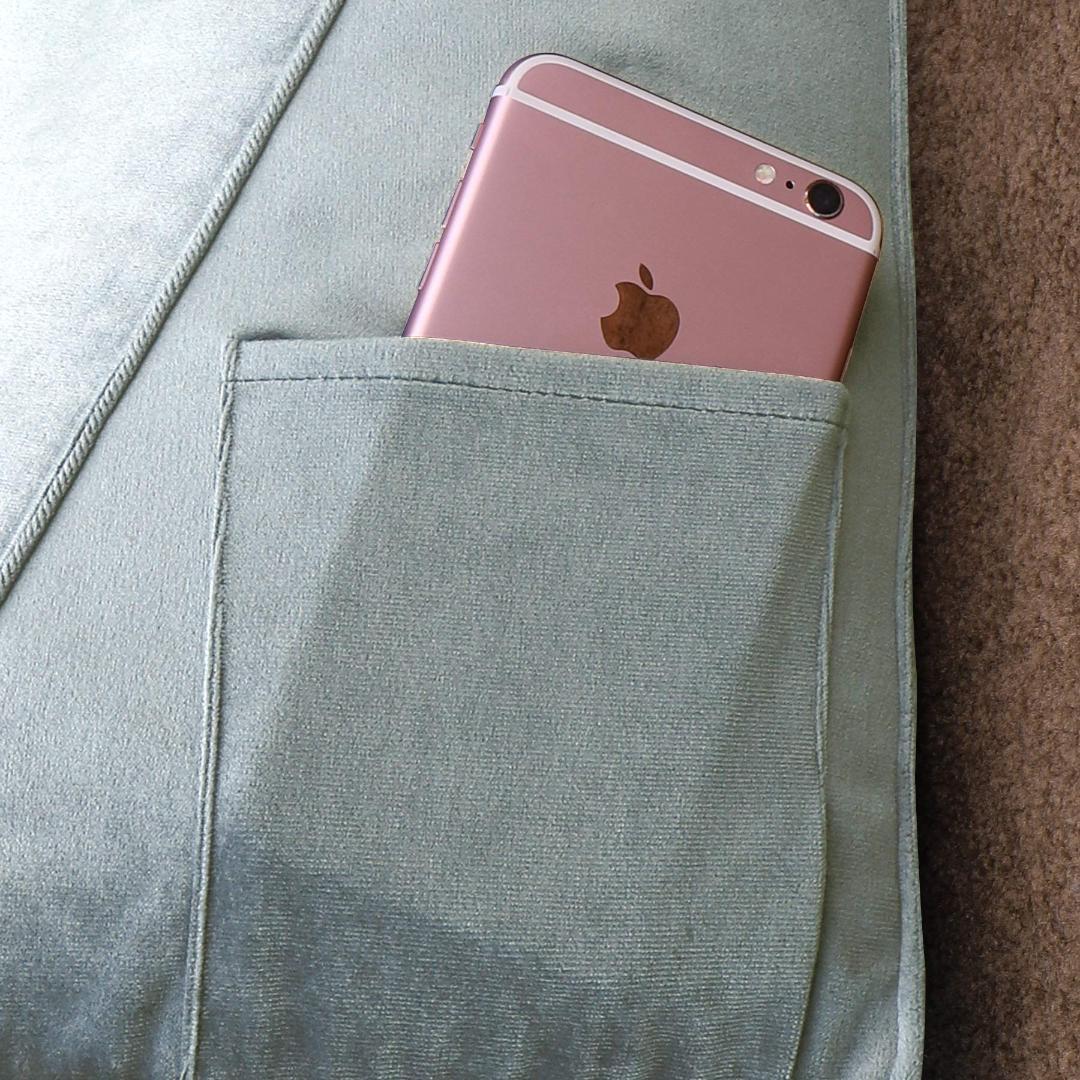 高級感のある　サポート　クッション　枕　背もたれ　60㎝