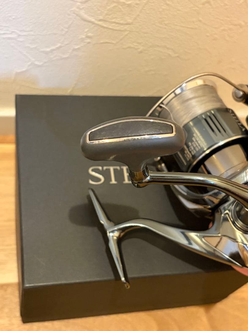 バーニングゴジラ シマノ　22ステラ　C3000MHG