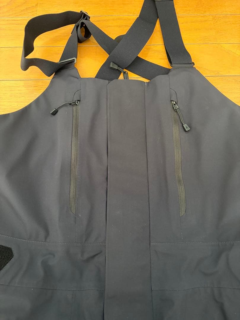 Burton デイビーコン 3L ビブパンツ　Lサイズ　ブラック