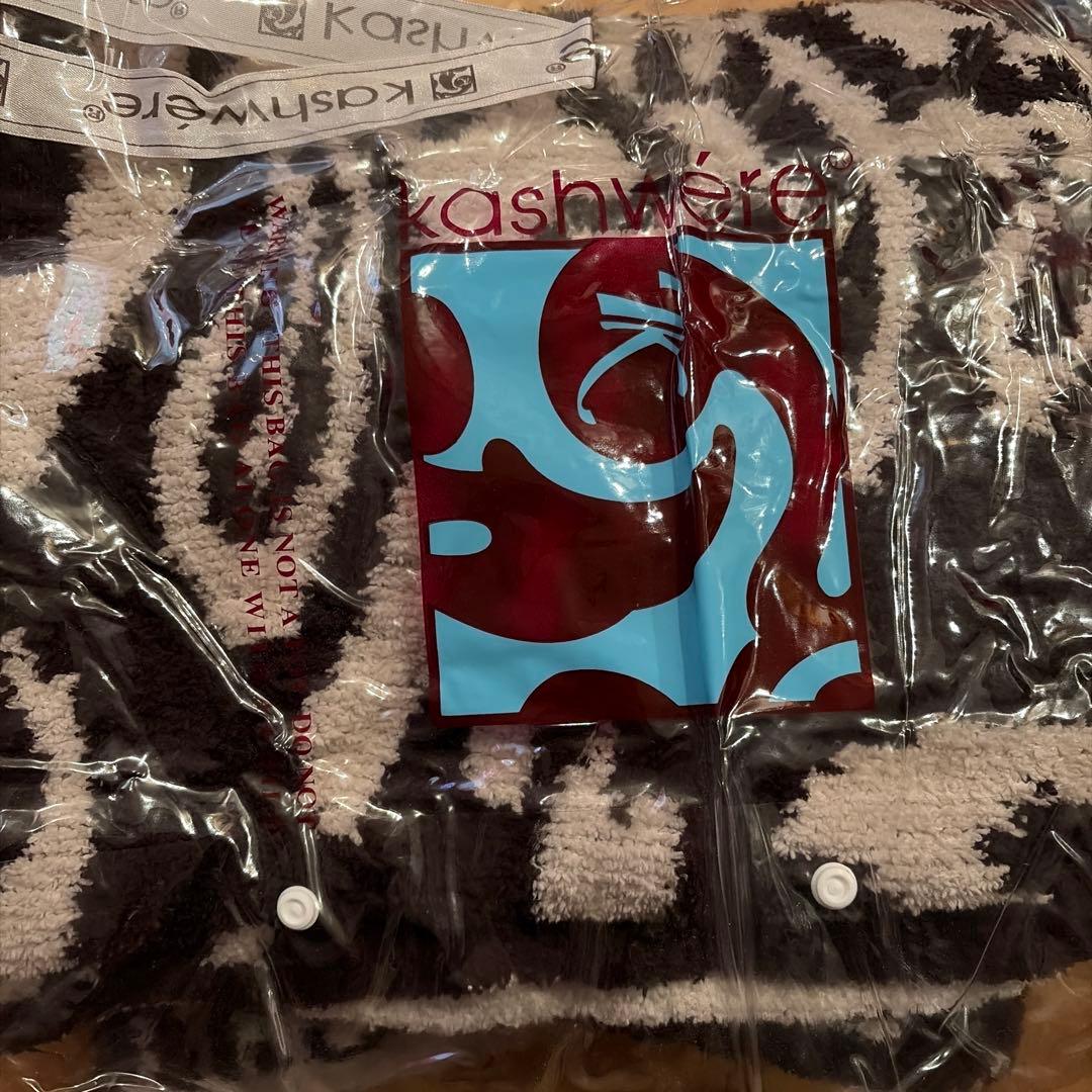 kashwére ダマスク柄 ブランケット カシウェア 毛布 膝掛け