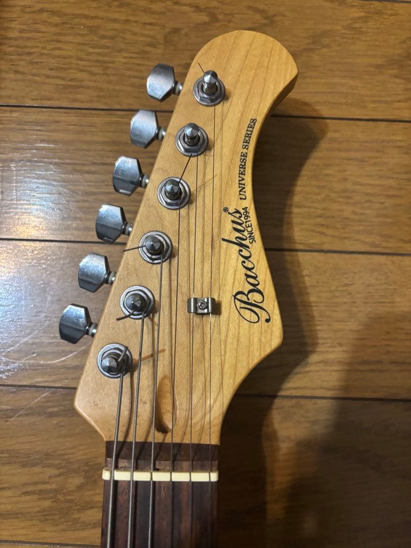 バッカスストラトキャスター 美品