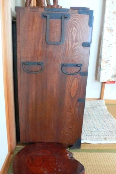 古い和箪笥　年代不明　欅　桐