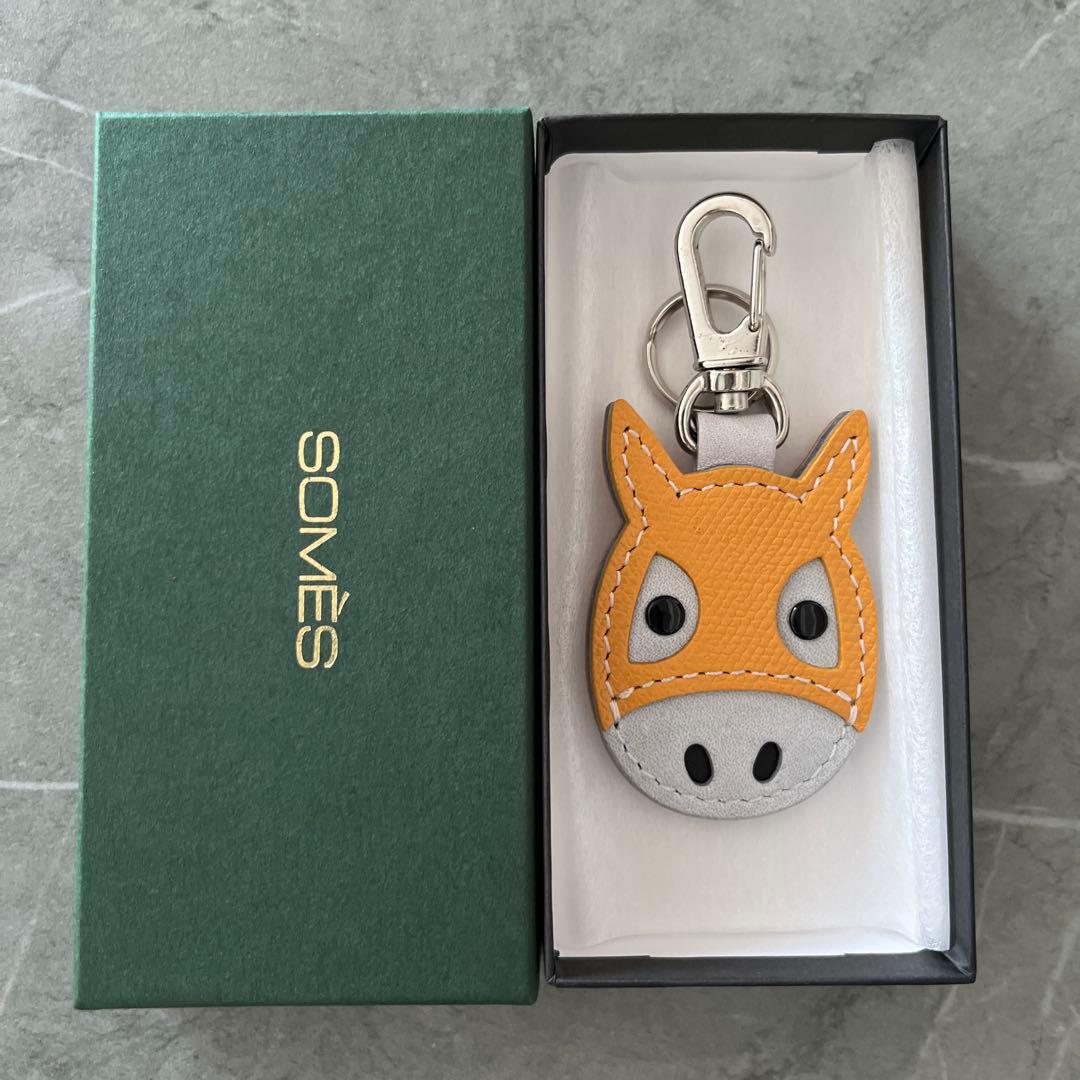 ソメスサドル レザーキーホルダー　馬メンコ　イエロー