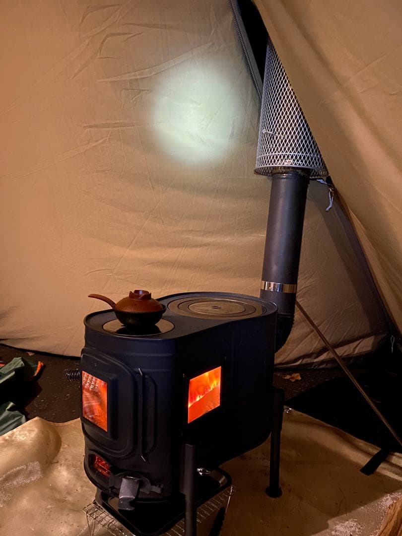 ホンマ製作所　薪ストーブ　ブラックエディション　冬キャンプ
