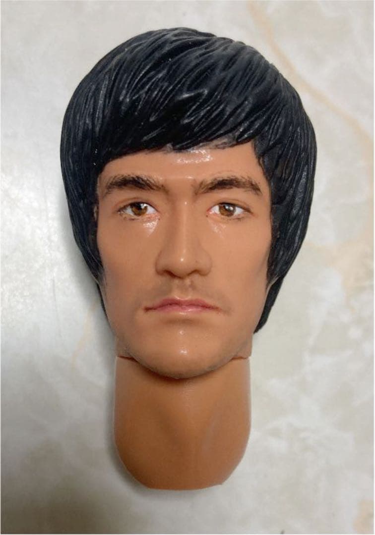 ブルース リー　メディコムトイ　カスタムヘッドのみ　カスタムペイント