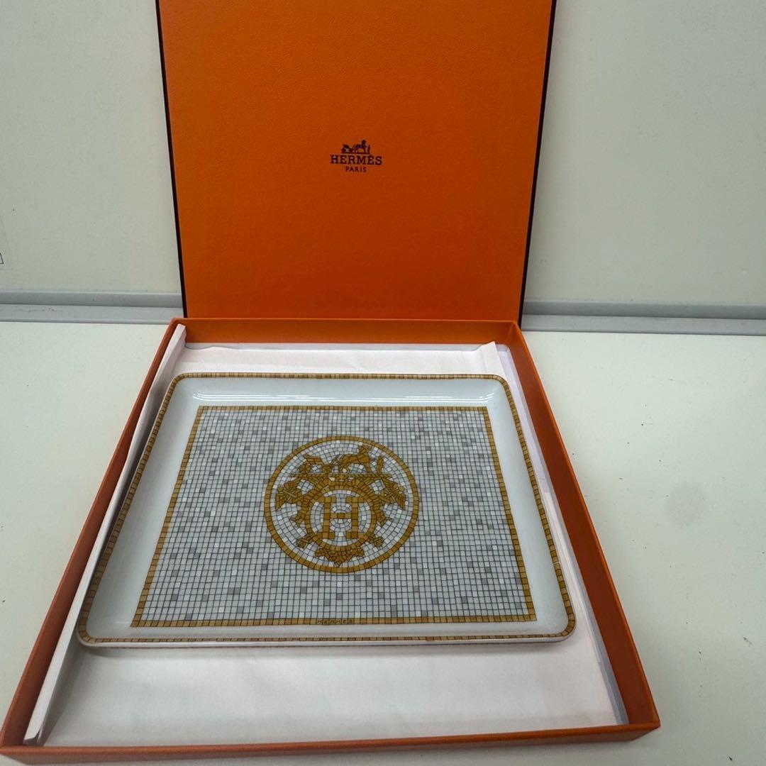 HERMES エルメス トレー モザイク24 ゴールド PMほぼ未使用 kk01