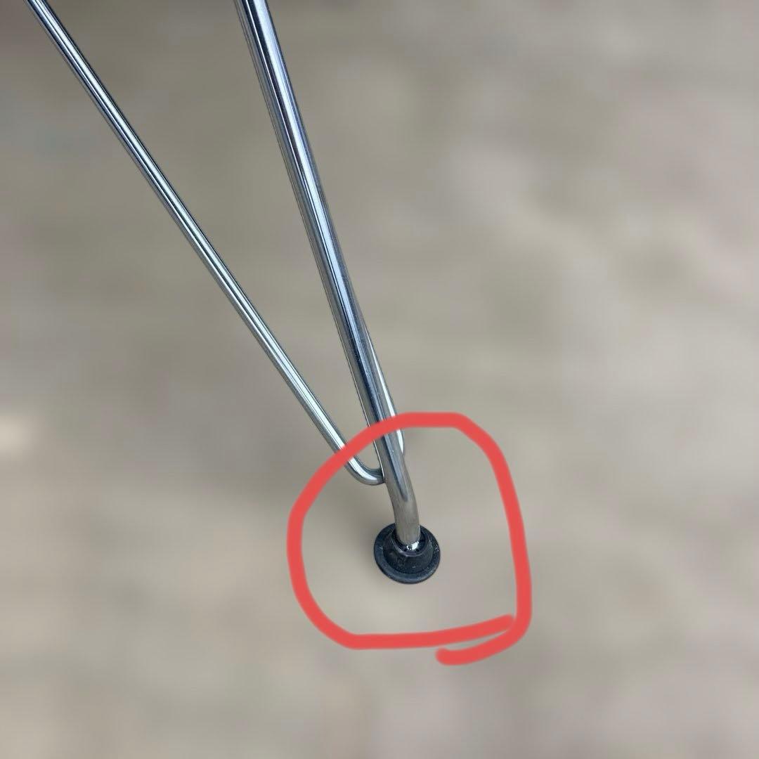 64convページハーマンミラー　イームズチェア（Eames Chair）