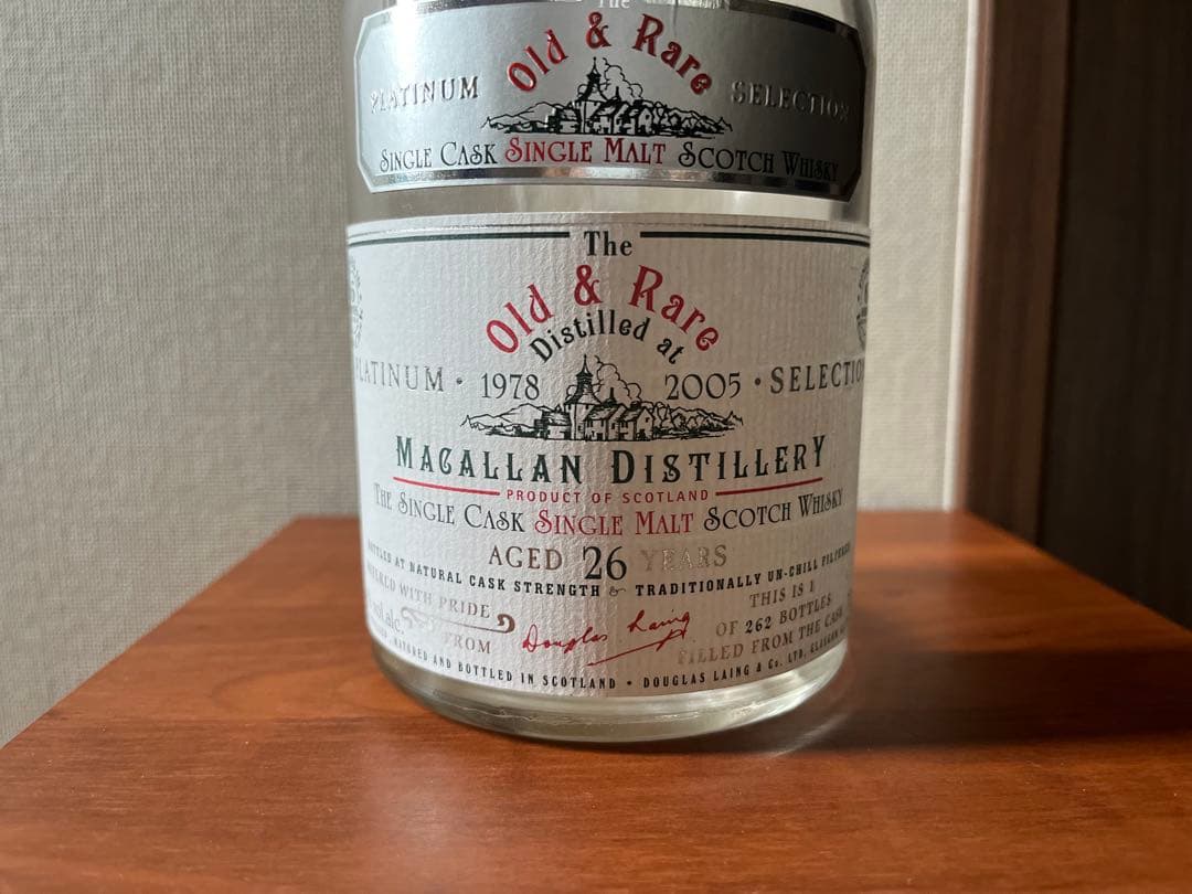 ザ・マッカラン ダグラスレイン オールド＆レア プラチナム26年 【空瓶】