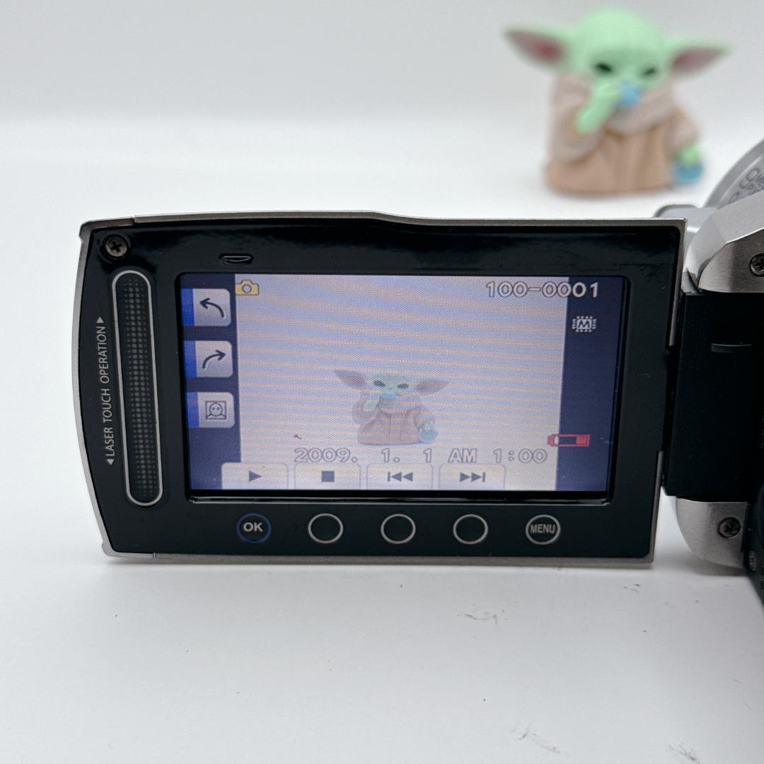 【美品】JVC Everio ビデオカメラ GZ-HM400-S シルバー