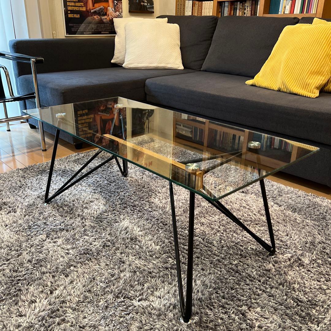 ガラスセンターテーブル モダンデザイン　ローテーブル