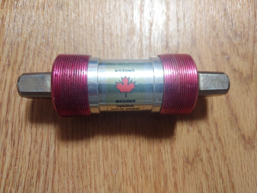 RACEFACE レースフェイス ボトムブラケット テーパースクエア BB