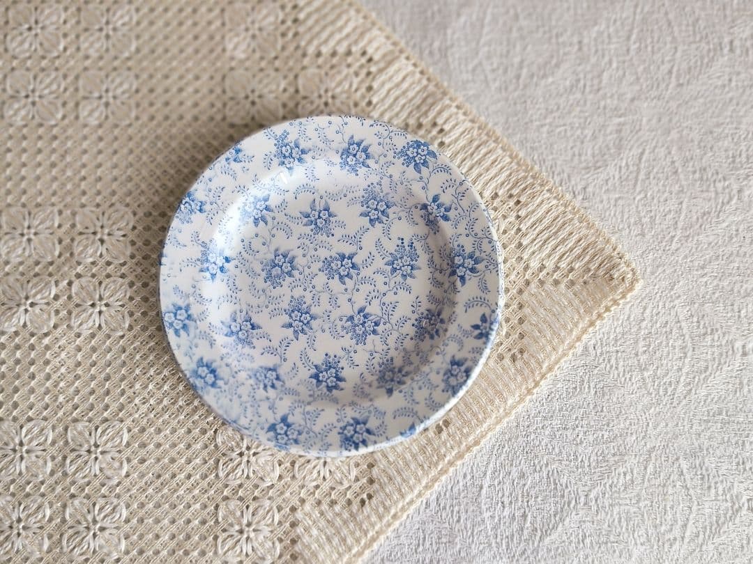 * antique mini ❀ 小さなお花柄 プレート