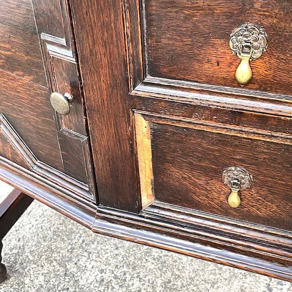 アンティーク　カップボード　バーキャビネット　飾り棚　上下分解可能