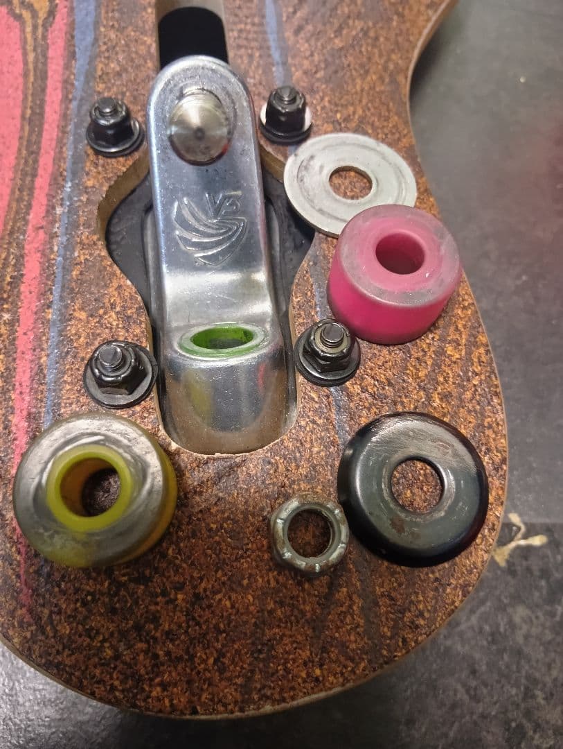 フルカスタム　LOADED ICARUS ローデッド　イカロス　ロンスケ