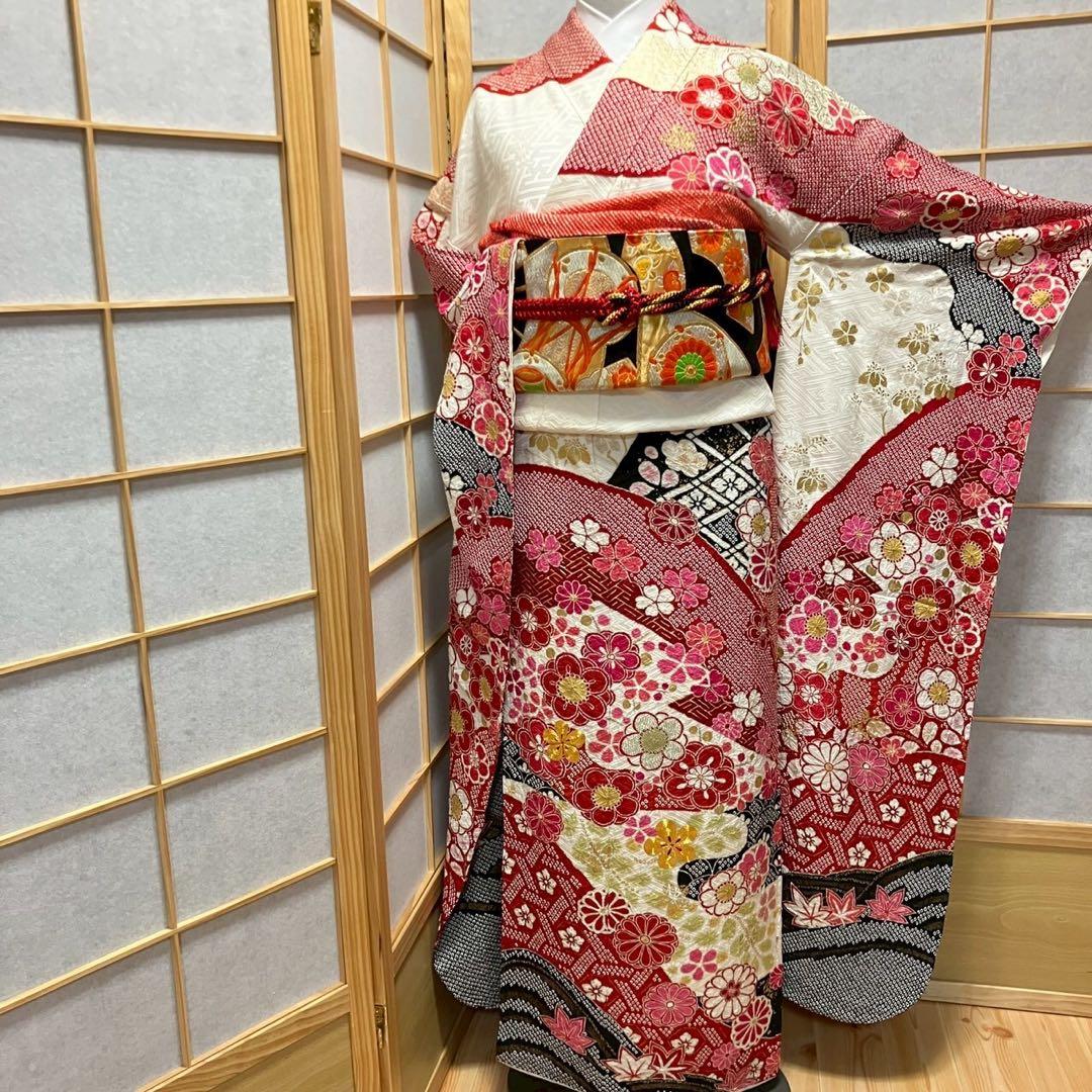 らら様［4886］振袖 4点セット 相良刺繍 絞り 成人式 卒業式 正絹 着物袷