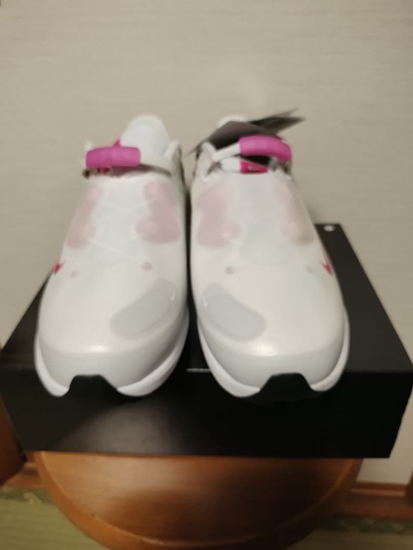 新品 未使用 ナイキ ゴルフ リアクトエースツアー ワイド ウィメンズ 26