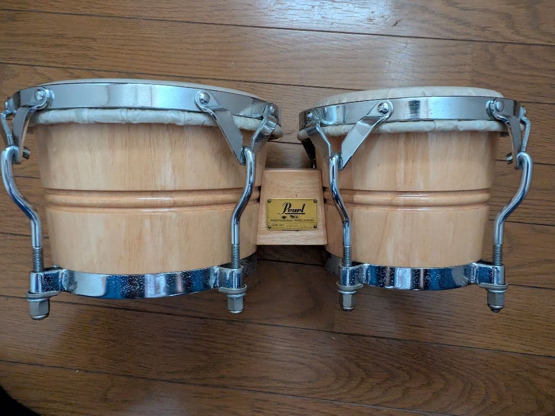 Pearl　REMO NUSKYN ボンゴ スタンド付き