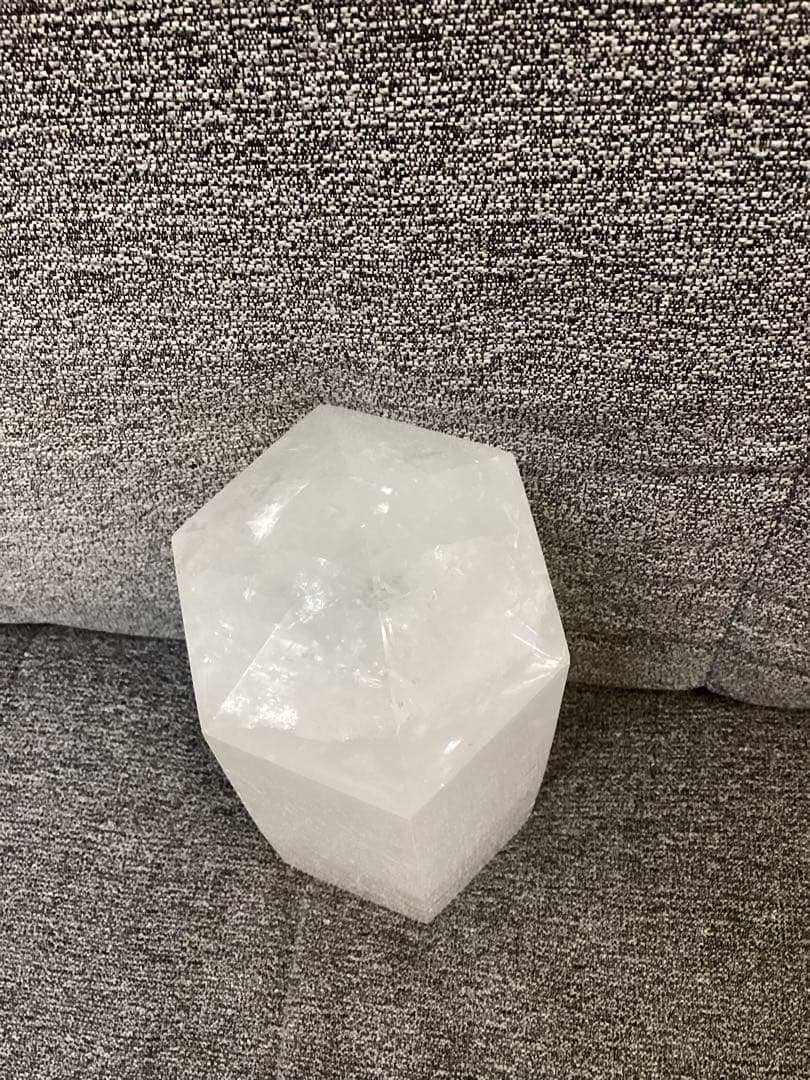 天然石 ヒマラヤ水晶 六角柱 原石　5000g