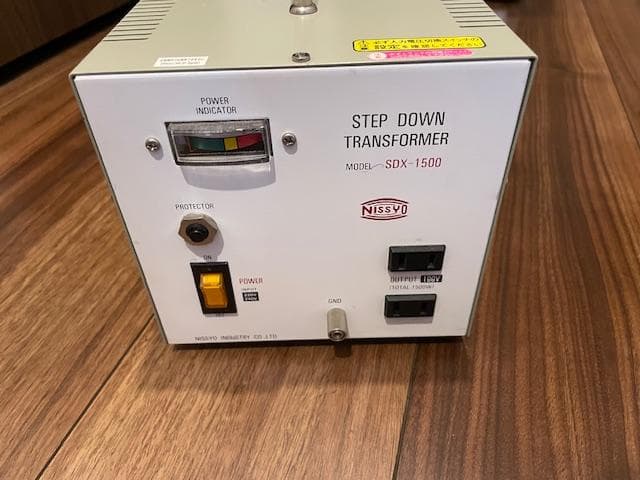 変圧器 入力電力220/240V