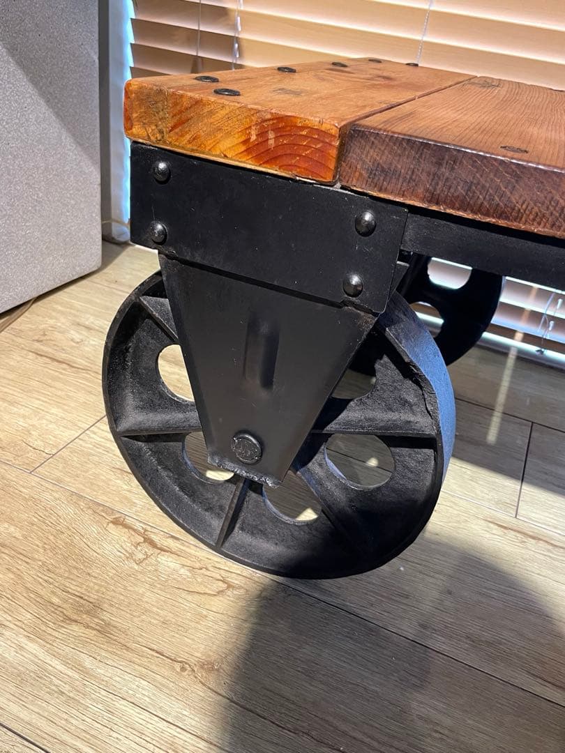 【送料込みお得】ジャーナルスタンダードファニチャー　ローテーブル