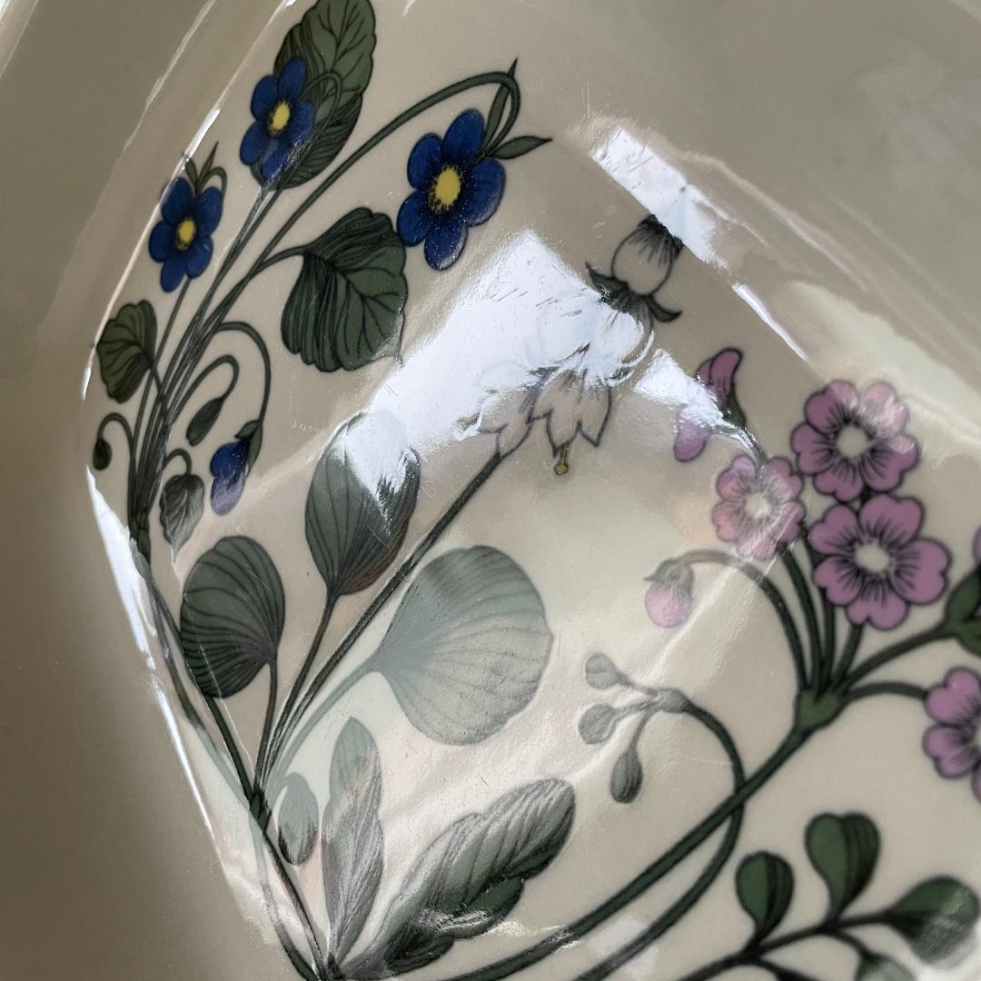 アラビア フローラ 角皿 中 / Arabia Flora