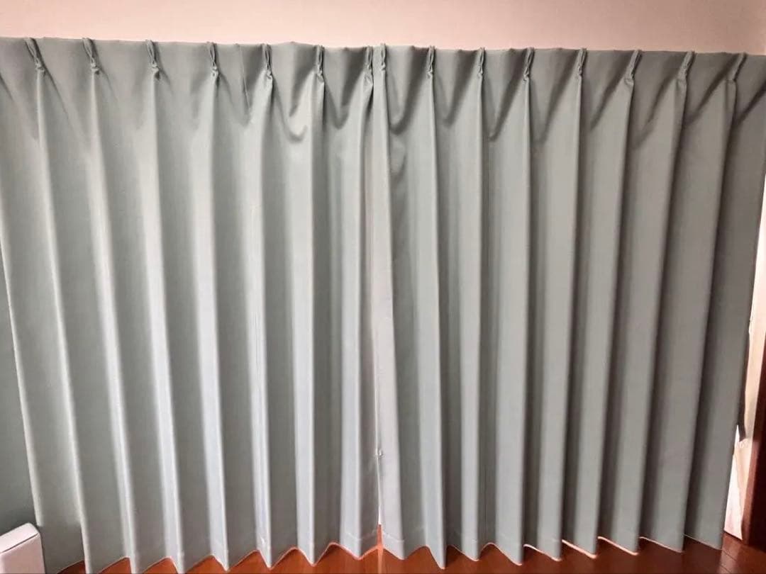 遮光1級カーテン ブルー系グリーン（ニトリ新品未使用）