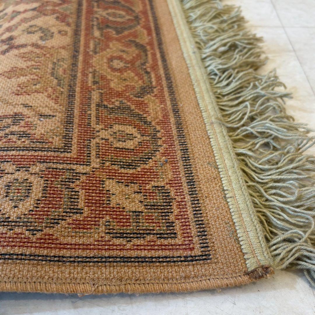 ペルシャ絨毯　トルコ　インド　絨毯　ラグ　カーペット