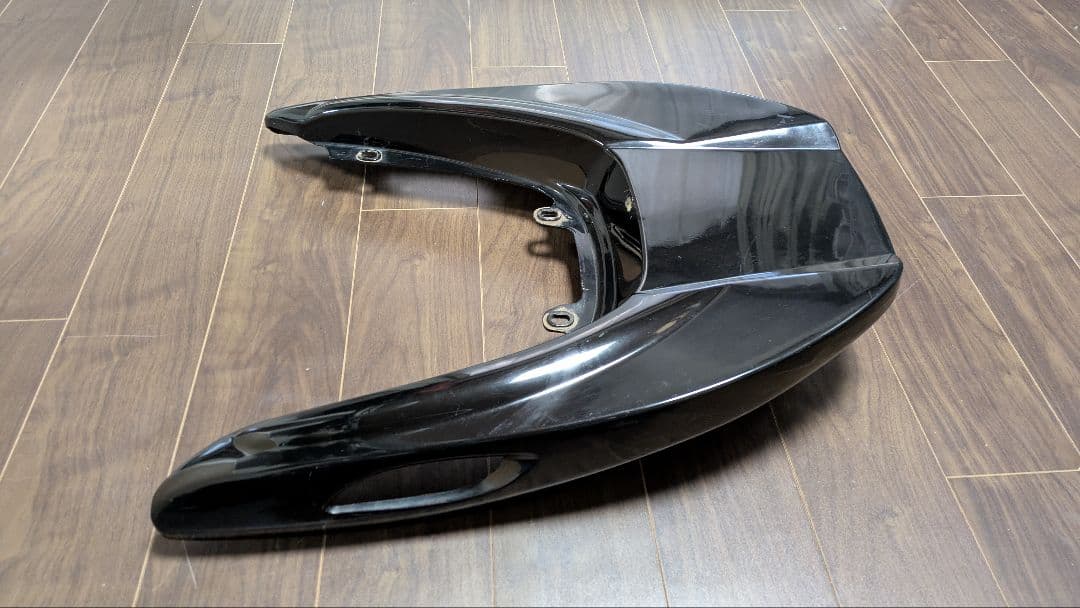 神奈川県座間市で手渡し限定！マジェスティSG03J用のリヤウイング