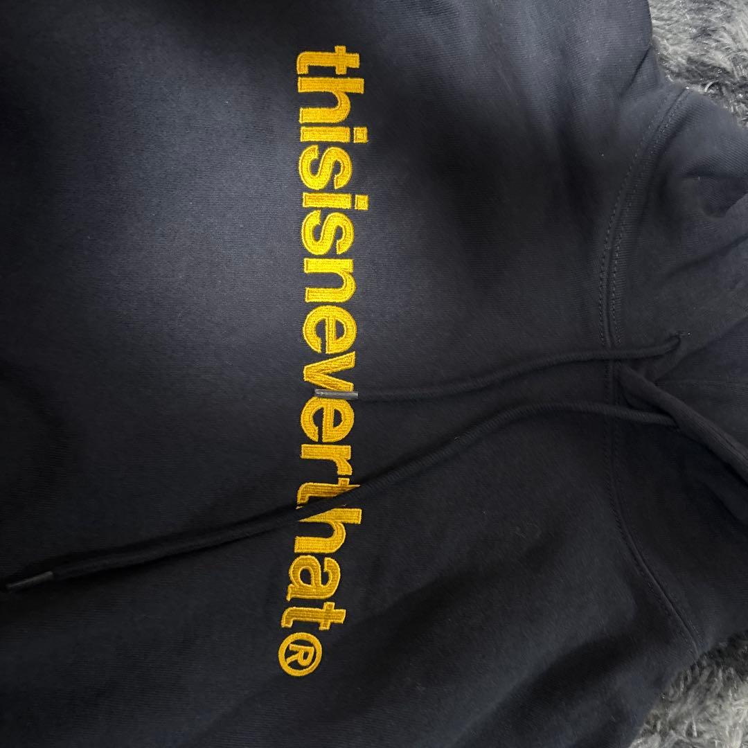 thisisneverthat ネイビー パーカー