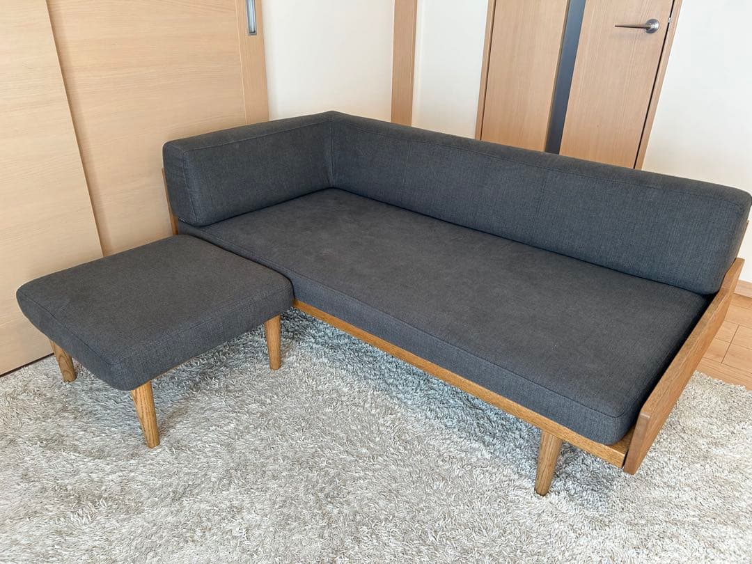 モモナチュラル DAY SOFAワンアームソファ 2.5人掛けソファ＆オットマン