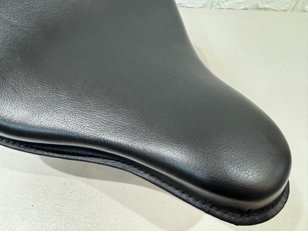 ショベル　サドル　シート　ハーレー　FL H FL FX パン　ソロ　ビンテージ