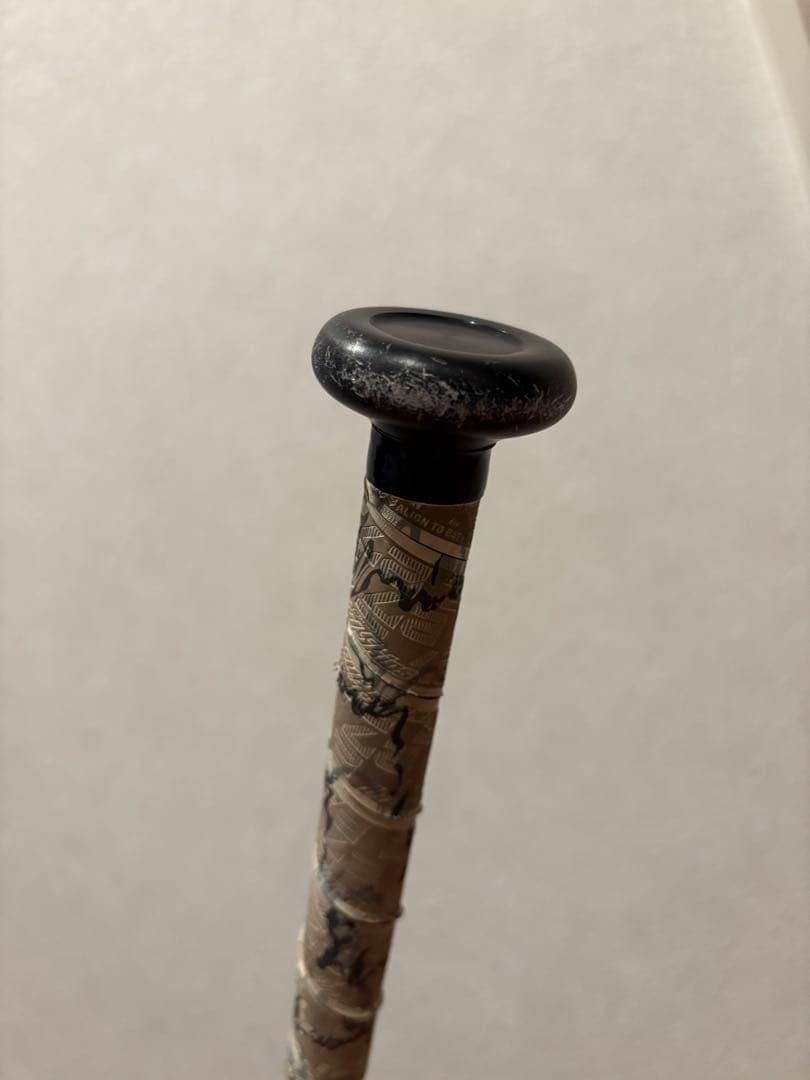 モンスターブラックキャノン　軟式バット 84cm 730g ミドルバランス