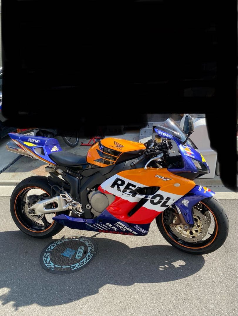 cbr1000rr sc57 04年　社外カウル　RC211V レプソル