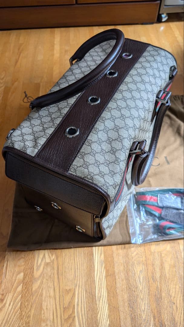 GUCCI ペットキャリー