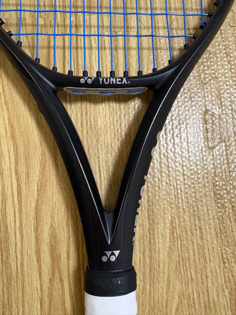 ヨネックス　イーゾーン100 G2