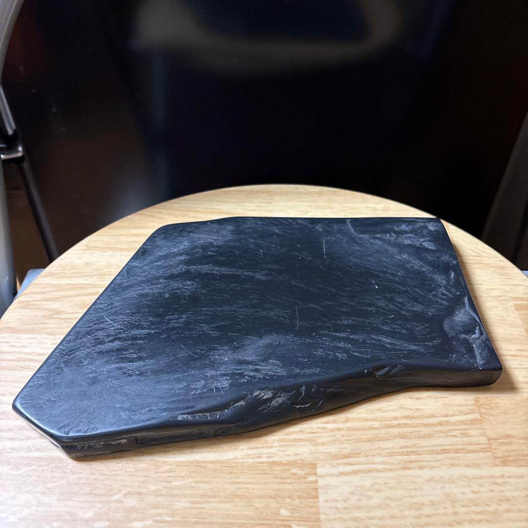 那智黒石 台座付 原石 鑑賞石 天然石 約3.3kg