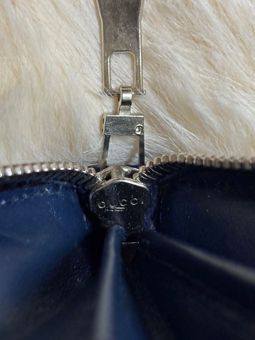 と*ぴ様 【美品】GUCCI グッチ　ディアマンテ　ラウンドファスナー　ネイビー