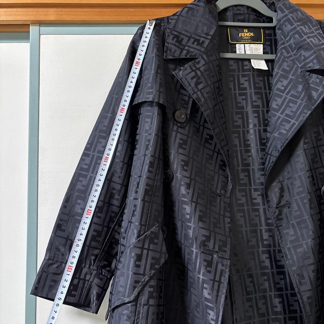 FENDI ブラックロングコート ダブルブレスト