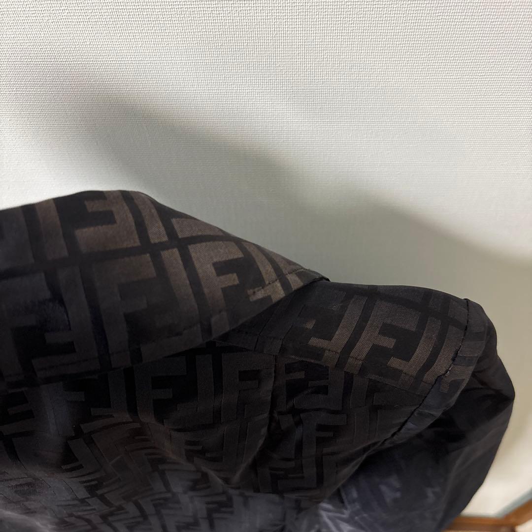 FENDI ブラックロングコート ダブルブレスト